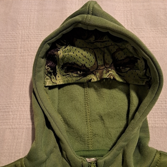 Marvel Avengers Age of Ultron boys size 3T zip up hoodie, New - Picture 7 of 7